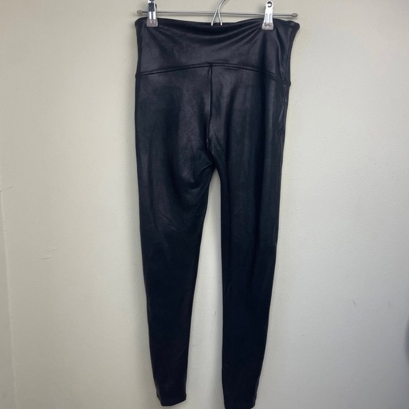 SPANXshape Faux Leather Leggings‎ - Picture 5 of 11